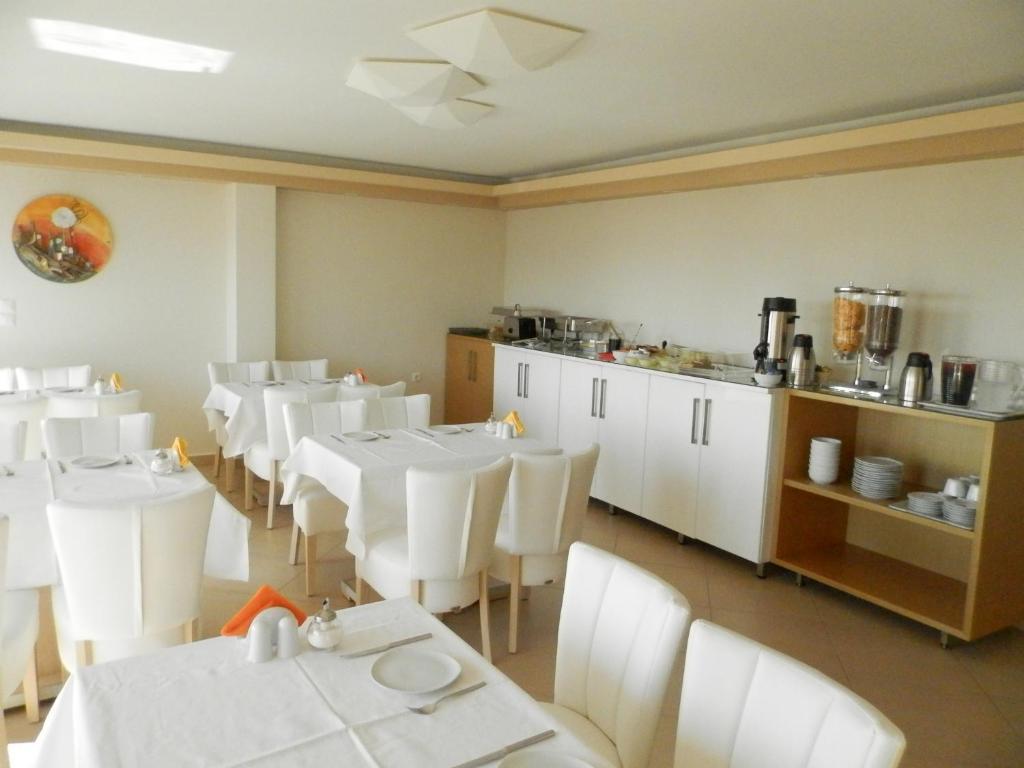 Sunrise Hotel Sarti Luaran gambar